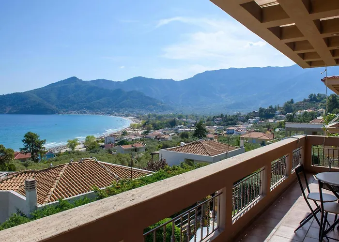 Vue Sur La Chrysi Ammoudia